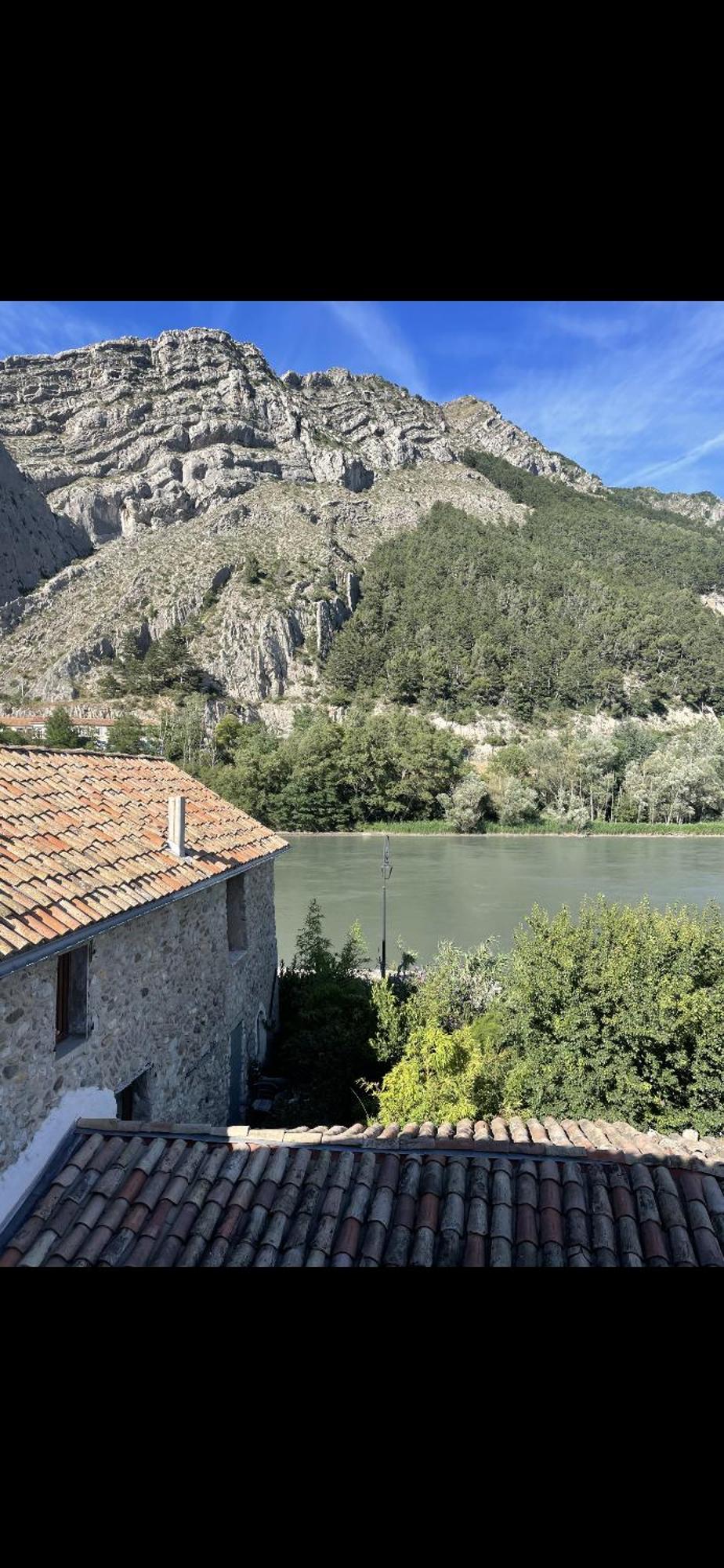 Tour De Babel Sisteron Exterior foto